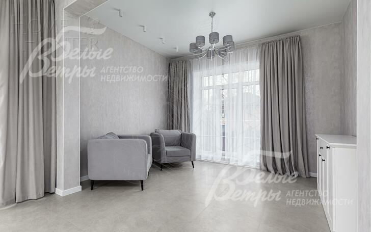 2-этажный коттедж 270 м² с отделкой