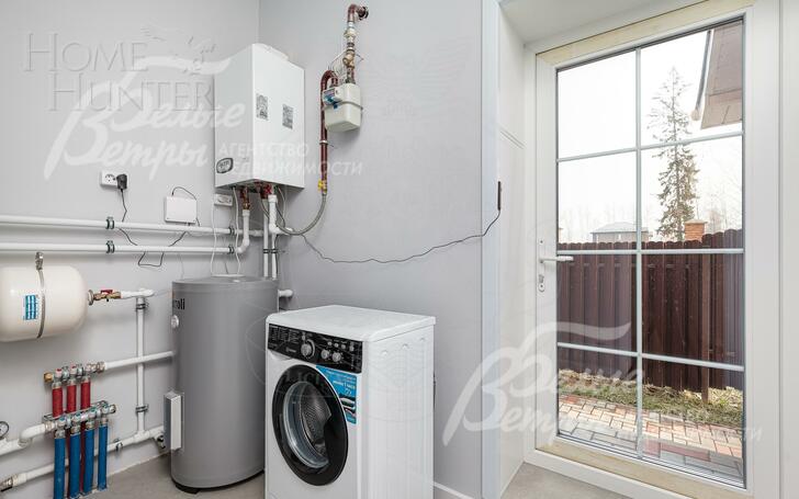 2-этажный коттедж 270 м² с отделкой