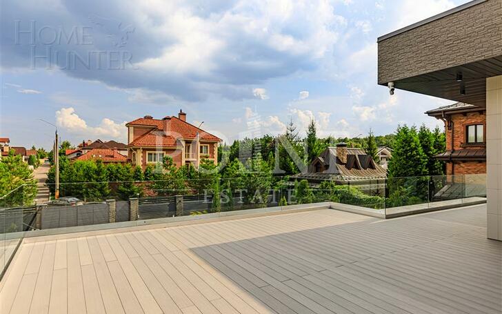 2-этажный коттедж 540 м² с отделкой