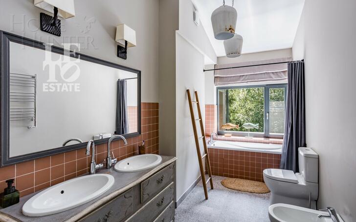 2-этажный коттедж 426 м² с отделкой