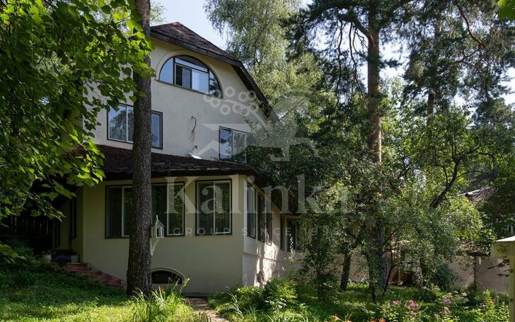 2-этажный коттедж 391.8 м² с отделкой