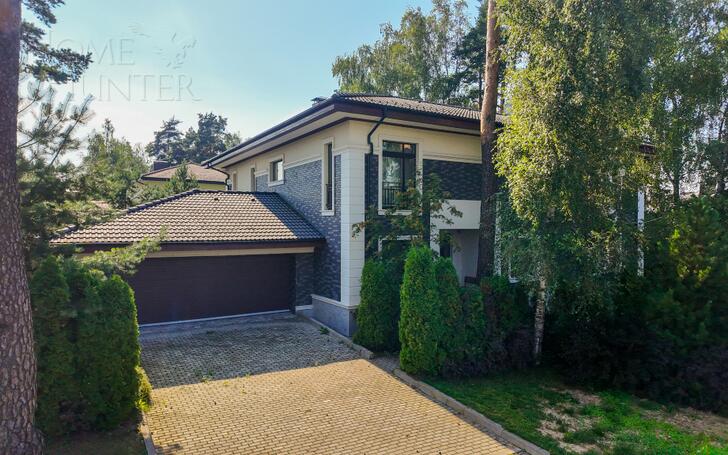 2-этажный коттедж 420 м² с отделкой
