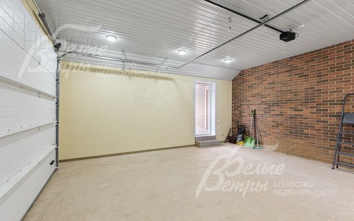 2-этажный коттедж 270 м² с отделкой