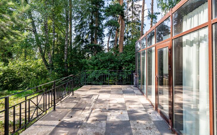 2-этажный коттедж 420 м² с отделкой