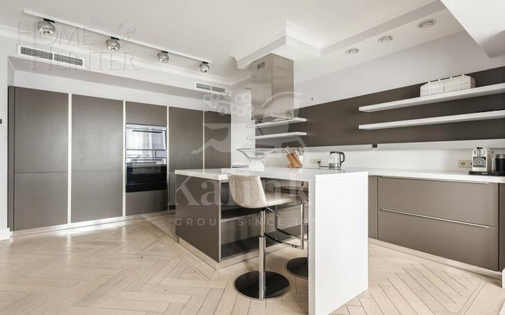 4-КОМН. КВАРТИРА С ОТДЕЛКОЙ 149.3 М² НА 9 ЭТАЖЕ