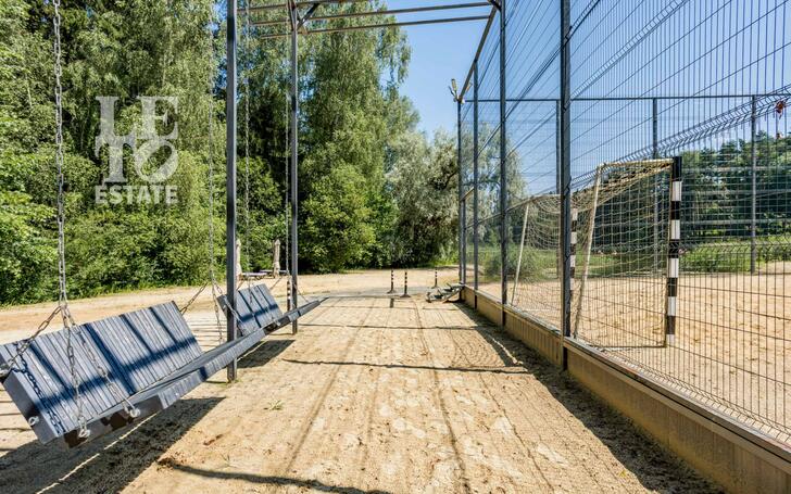 1-этажный коттедж 340 м² с отделкой