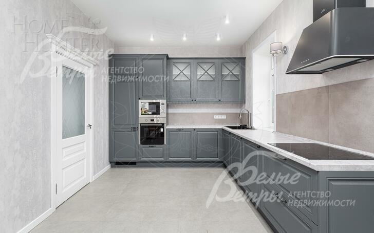 2-этажный коттедж 270 м² с отделкой