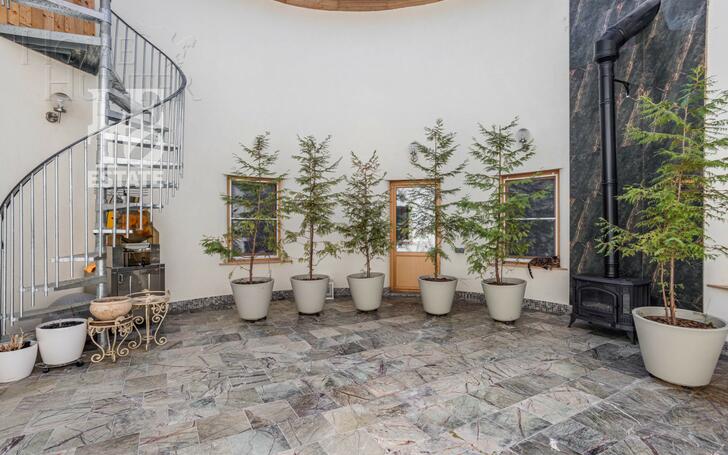 1-этажный коттедж 340 м² с отделкой