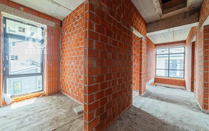 2-этажный коттедж 260 м² без отделки