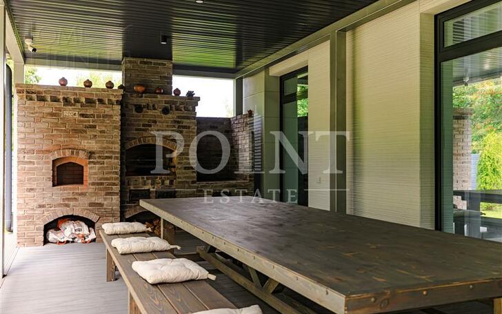 2-этажный коттедж 540 м² с отделкой