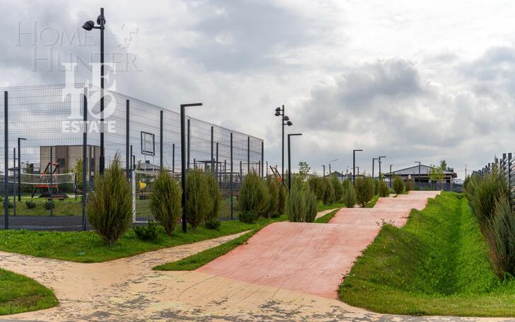 2-этажный коттедж 260 м² без отделки