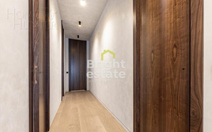 4-КОМН. КВАРТИРА С ОТДЕЛКОЙ 202.3 М² НА 4 ЭТАЖЕ