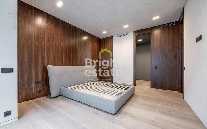 4-КОМН. КВАРТИРА С ОТДЕЛКОЙ 202.3 М² НА 4 ЭТАЖЕ