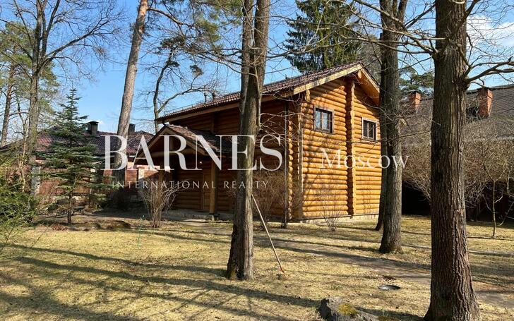 2-этажный коттедж 290 м² с отделкой