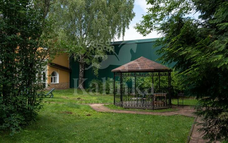 2-этажный коттедж 670 м² с отделкой