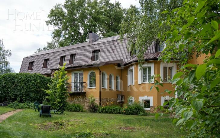 2-этажный коттедж 670 м² с отделкой