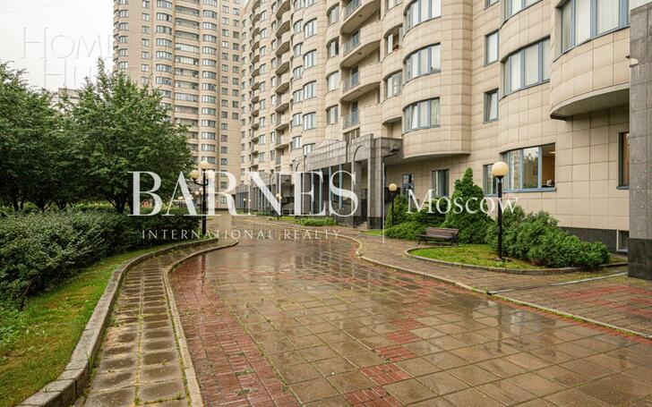 5-КОМН. КВАРТИРА С ОТДЕЛКОЙ 245.5 М² НА 8 ЭТАЖЕ