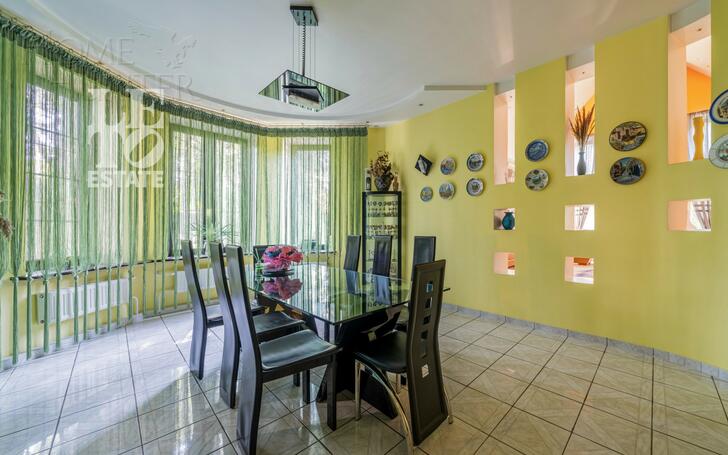 2-этажный коттедж 439.4 м² с отделкой