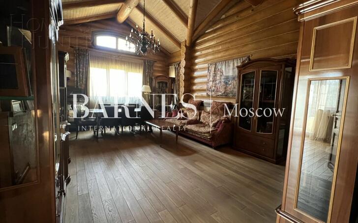 2-этажный коттедж 290 м² с отделкой