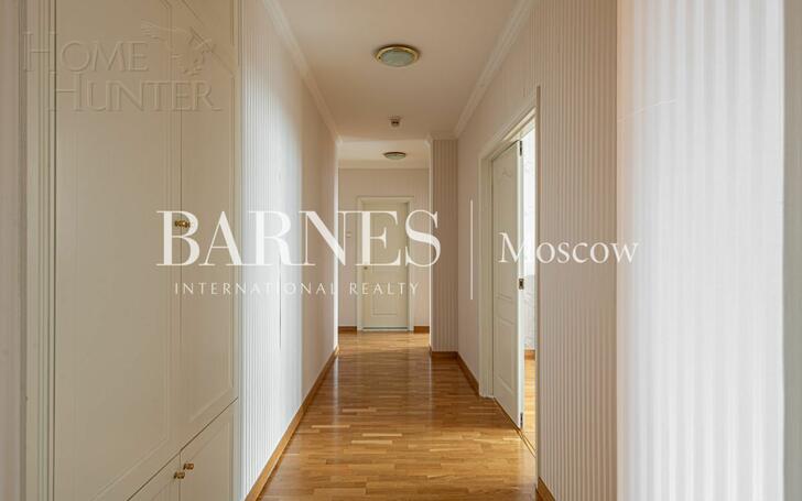 5-КОМН. КВАРТИРА С ОТДЕЛКОЙ 245.5 М² НА 8 ЭТАЖЕ