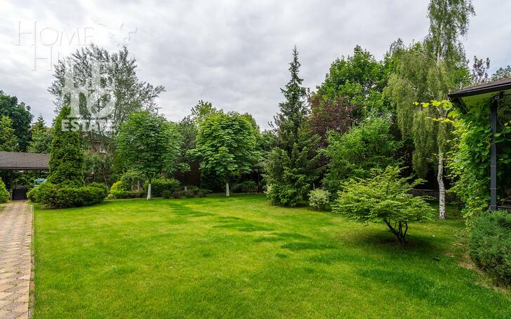 2-этажный коттедж 461.4 м² с отделкой