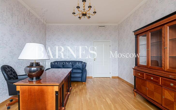 5-КОМН. КВАРТИРА С ОТДЕЛКОЙ 245.5 М² НА 8 ЭТАЖЕ