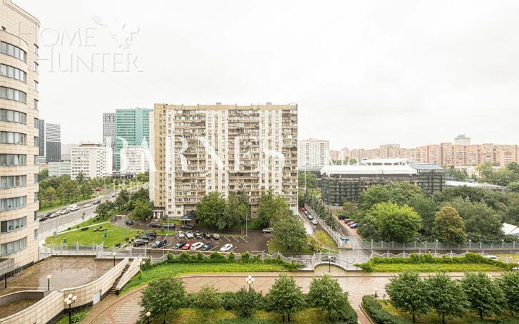 5-КОМН. КВАРТИРА С ОТДЕЛКОЙ 245.5 М² НА 8 ЭТАЖЕ