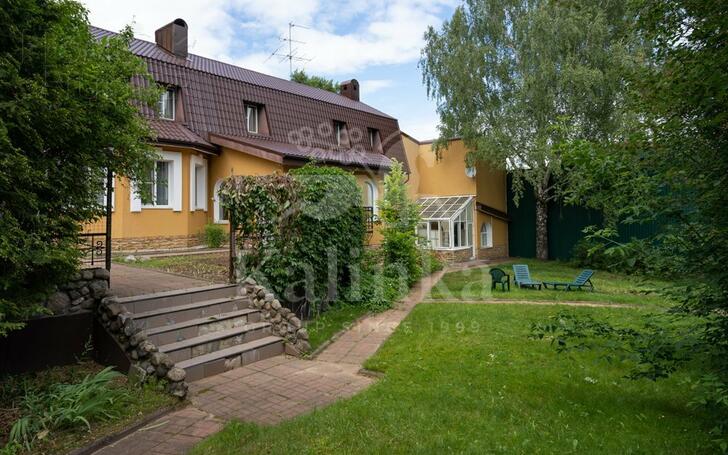 2-этажный коттедж 670 м² с отделкой