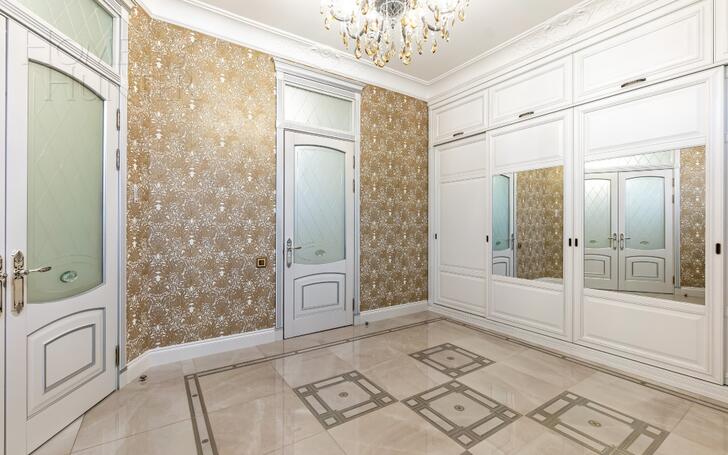 3-этажный таунхаус 375 м² с отделкой