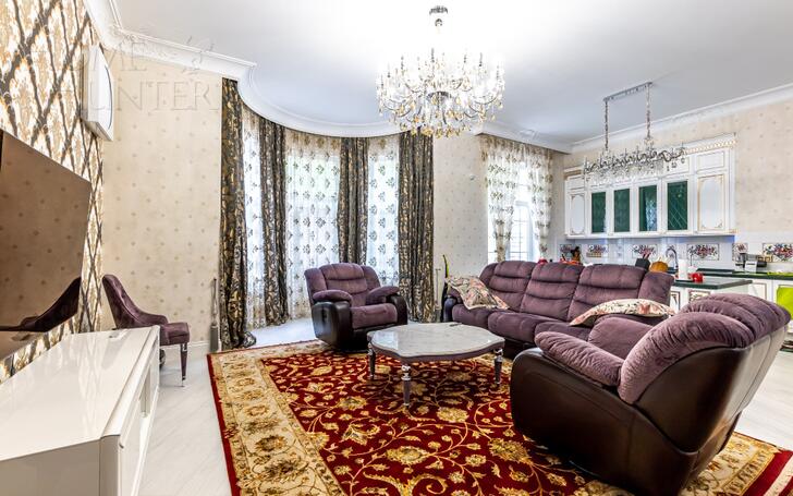 3-этажный таунхаус 375 м² с отделкой