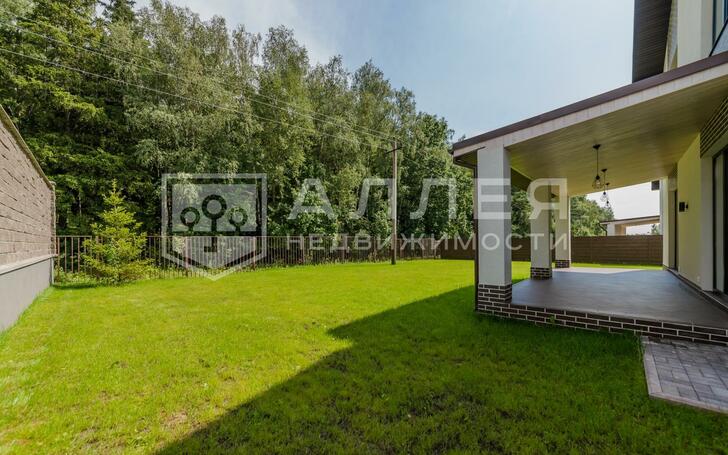 2-этажный коттедж 260 м² с отделкой