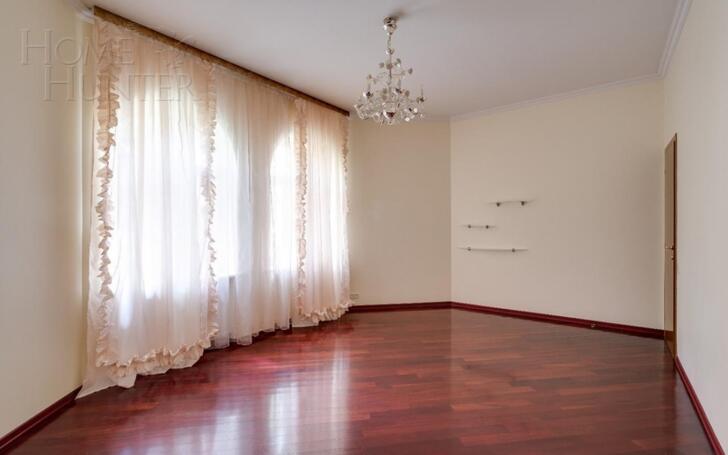 2-этажный коттедж 370 м² с отделкой