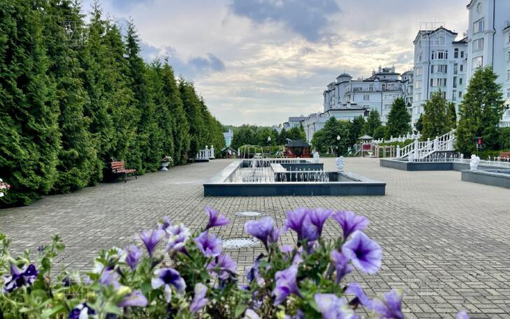 3-КОМН. КВАРТИРА С ОТДЕЛКОЙ 145 М² НА 2 ЭТАЖЕ
