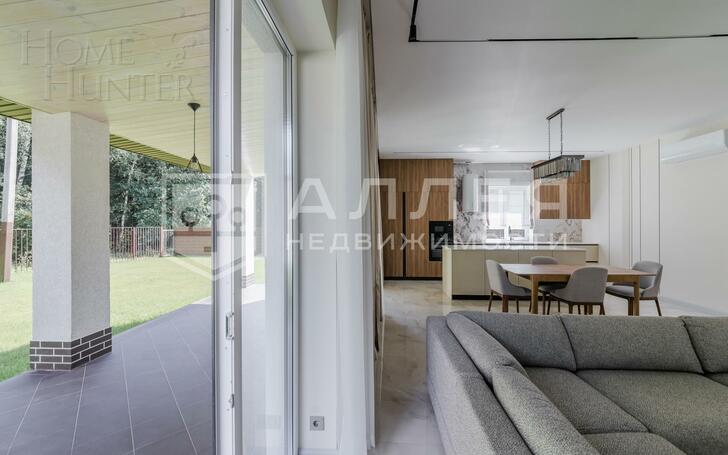 2-этажный коттедж 260 м² с отделкой