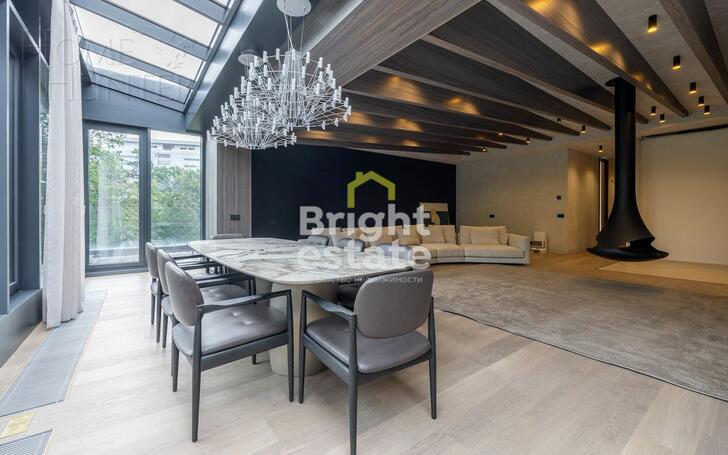 4-КОМН. КВАРТИРА С ОТДЕЛКОЙ 202.3 М² НА 4 ЭТАЖЕ