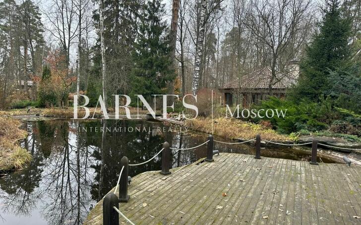 2-этажный коттедж 290 м² с отделкой