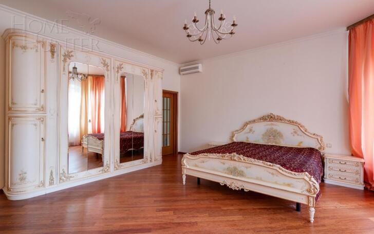 2-этажный коттедж 370 м² с отделкой