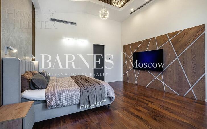 2-этажный коттедж 590 м² с отделкой