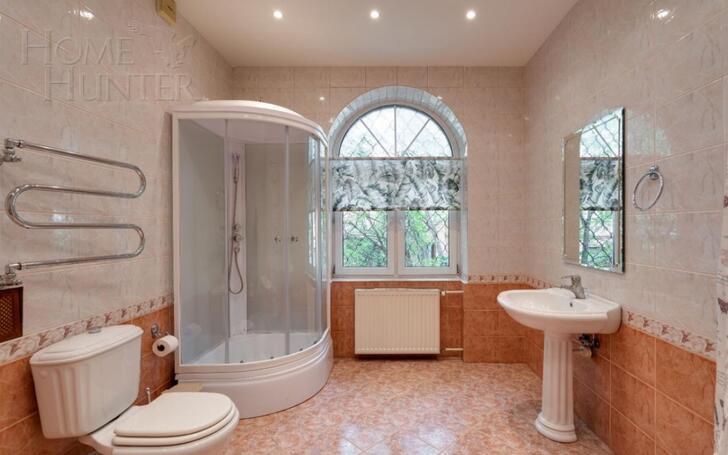 2-этажный коттедж 370 м² с отделкой