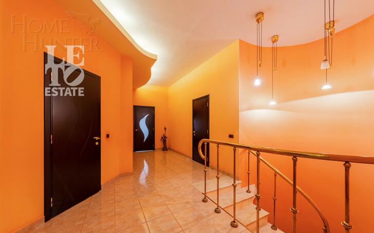 2-этажный коттедж 439.4 м² с отделкой