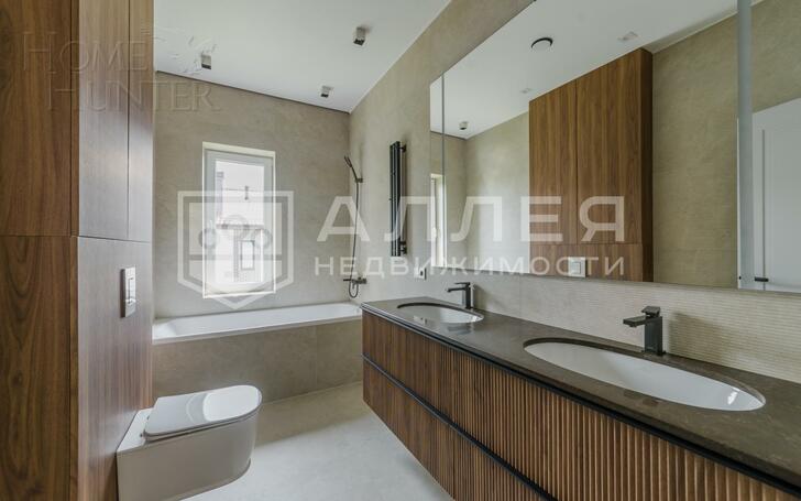 2-этажный коттедж 260 м² с отделкой