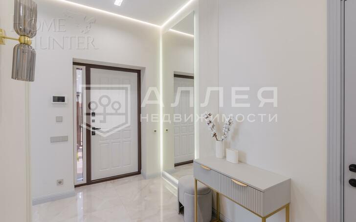 2-этажный коттедж 260 м² с отделкой