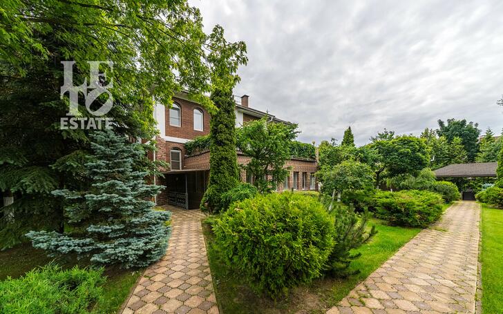 2-этажный коттедж 461.4 м² с отделкой