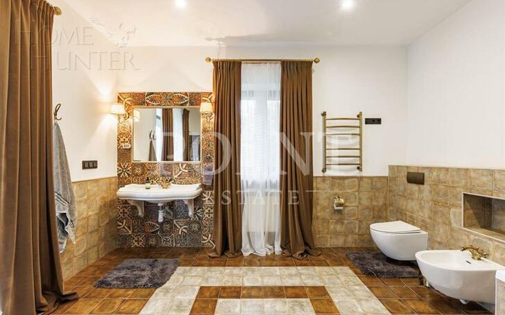 2-этажный коттедж 974 м² с отделкой