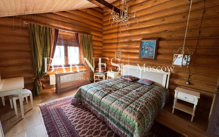 2-этажный коттедж 290 м² с отделкой