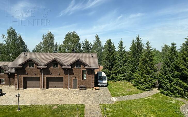 3-этажный коттедж 1 523.7 м² без отделки