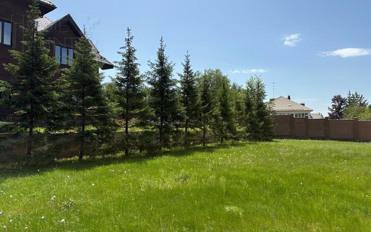 3-этажный коттедж 1 523.7 м² без отделки