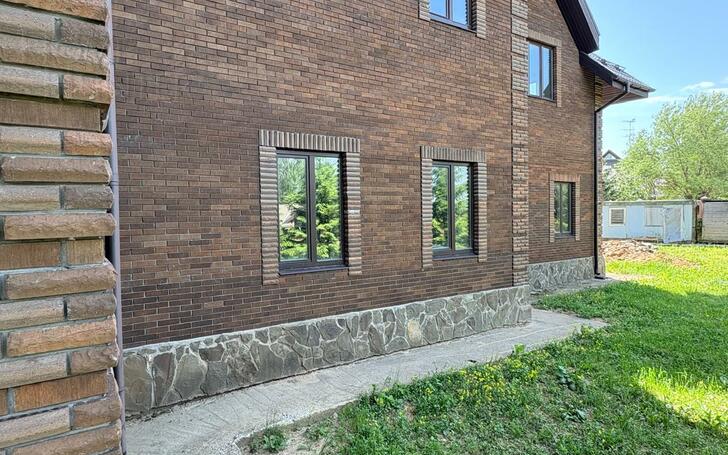 3-этажный коттедж 1 523.7 м² без отделки