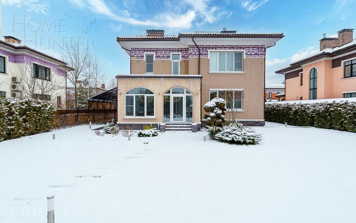 2-этажный коттедж 275 м² с отделкой