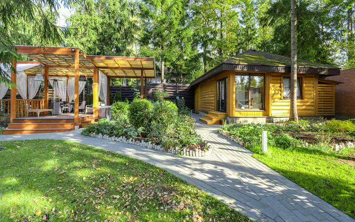 2-этажный коттедж 450 м² с отделкой